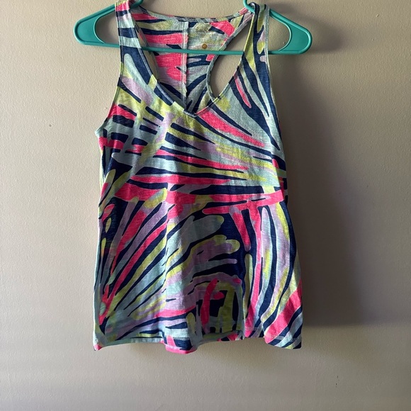 LILLY PULITZER Anisa Sea Dreamin racerback Luxletic tank top XS - Picture 3 of 3